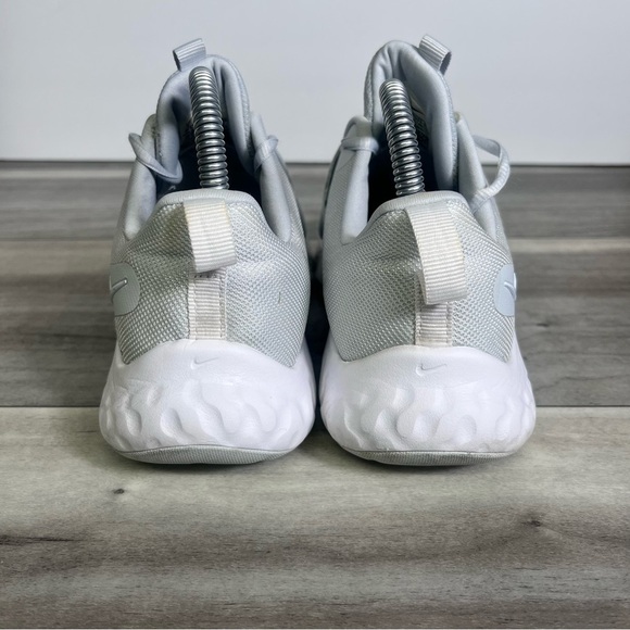 Nike Renew In Season TR12 training shoes Sneakers Womens 7 Workout Running Gym - Picture 5 of 7